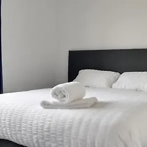 Shanti Apartment